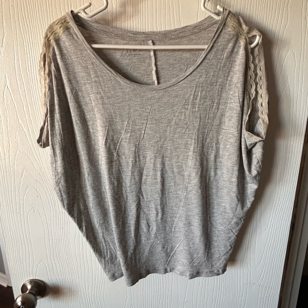 LOFT Light Gray Lace-Detail Short Sleeve Top